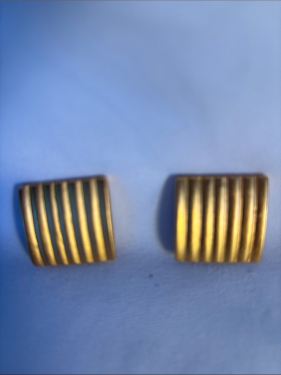 Jewelry - ELEGANT GOLD - TONE RIBBED SQUARE CLIP- ON EARRINGS.